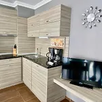 Sea Front View - Dolce 2 Apartman *